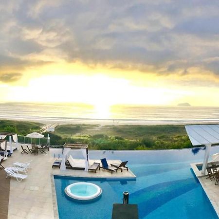 Bali Beach Home Club Rogga Beira Mar - Balneario Piçarras Exterior foto